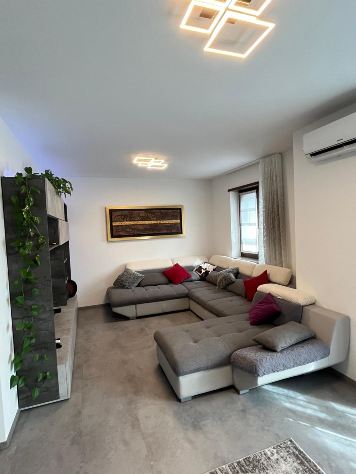 B&B Alessandro Private Room & Bathroom In Shared Apartment Arco Dış mekan fotoğraf